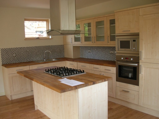 Fitted kitchen